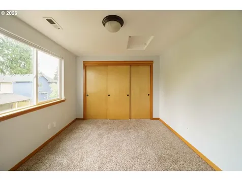 8820 N Fiske Avenue Portland OR 97203