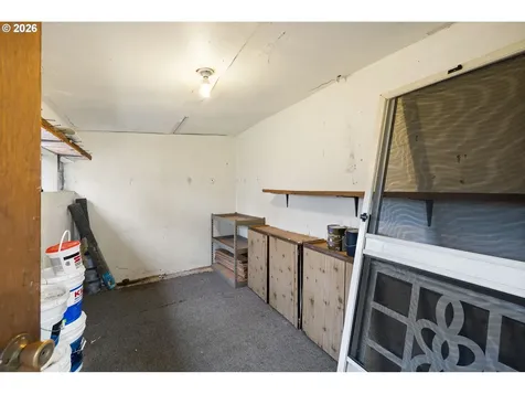 7910 SE Ogden Street Portland OR 97206