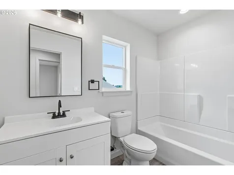 230 Glengate Street Cathlamet WA 98612