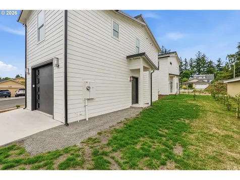 230 Glengate Street Cathlamet WA 98612