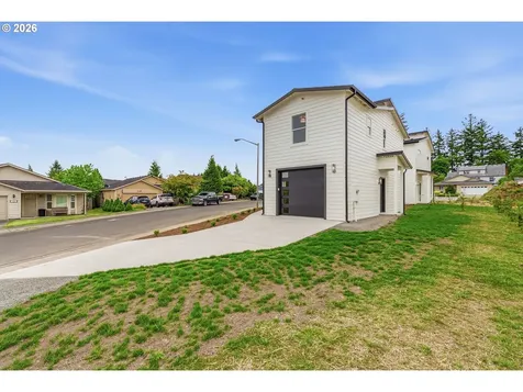 230 Glengate Street Cathlamet WA 98612