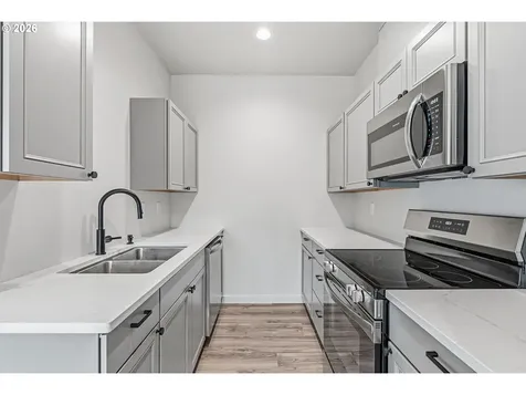 230 Glengate Street Cathlamet WA 98612