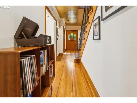 1111 NE 37th Avenue Portland OR 97232
