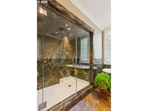 1111 NE 37th Avenue Portland OR 97232