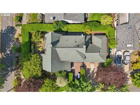 1111 NE 37th Avenue Portland OR 97232