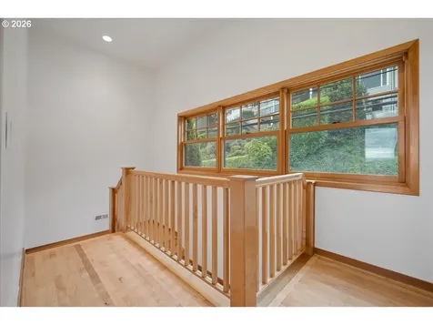 1262 NW Summit Avenue Portland OR 97210