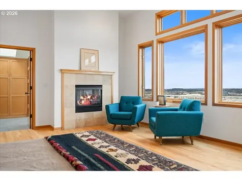 1262 NW Summit Avenue Portland OR 97210