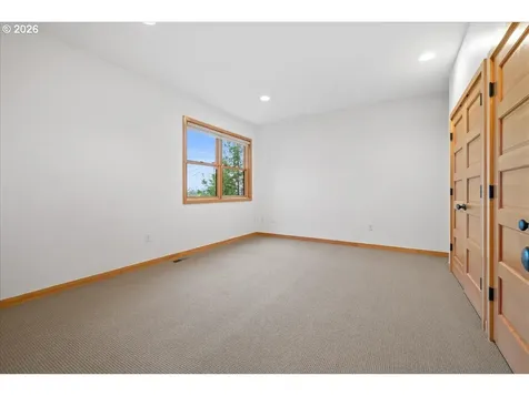 1262 NW Summit Avenue Portland OR 97210