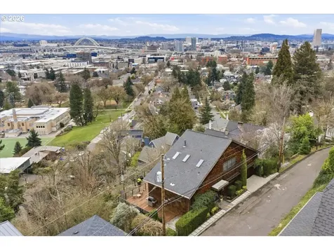 1262 NW Summit Avenue Portland OR 97210