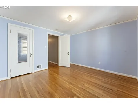 7427 SE 29th Avenue Portland OR 97202
