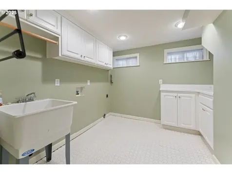 7427 SE 29th Avenue Portland OR 97202