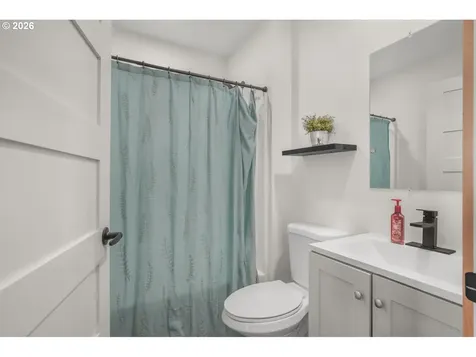 2300 Kelso Drive Kelso WA 98626