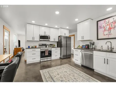 2300 Kelso Drive Kelso WA 98626