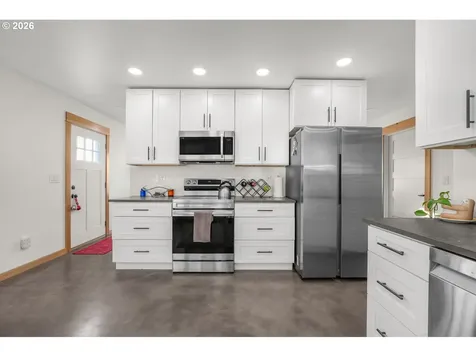 2300 Kelso Drive Kelso WA 98626
