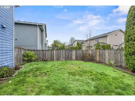 803 SE 11th Way Battle Ground WA 98604