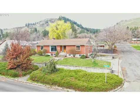 1414 Walnut Street La Grande OR 97850