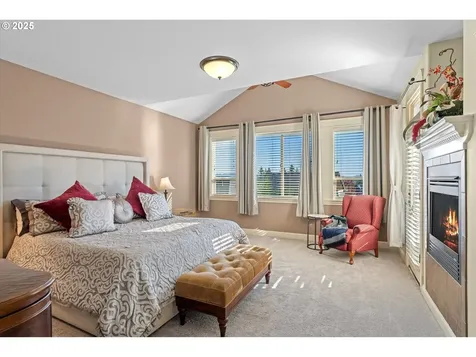 835 W U Street Washougal WA 98671