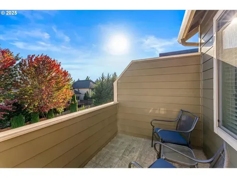 835 W U Street Washougal WA 98671