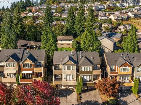 835 W U Street Washougal WA 98671
