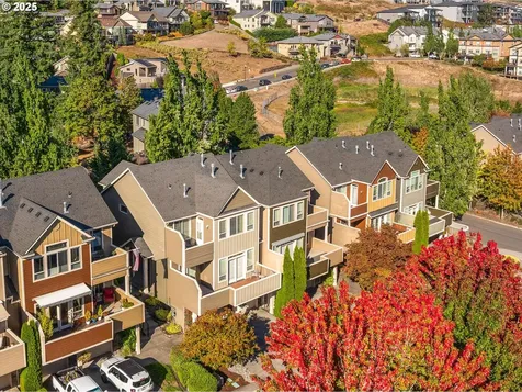 835 W U Street Washougal WA 98671