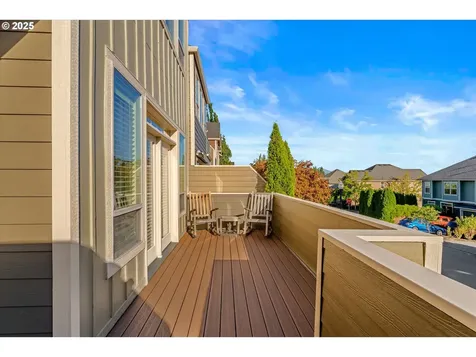 835 W U Street Washougal WA 98671