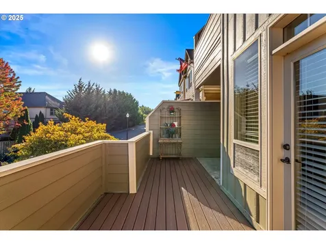 835 W U Street Washougal WA 98671