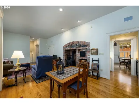 539 Wild Fern Drive Winchester OR 97495
