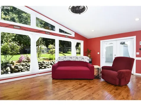 1504 NE Village Squire Court Gresham OR 97030