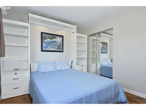 1504 NE Village Squire Court Gresham OR 97030