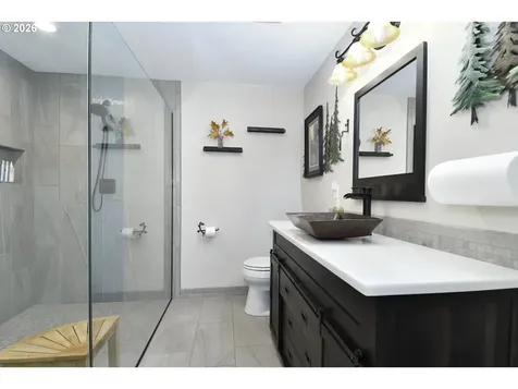 1504 NE Village Squire Court Gresham OR 97030