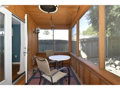1504 NE Village Squire Court Gresham OR 97030