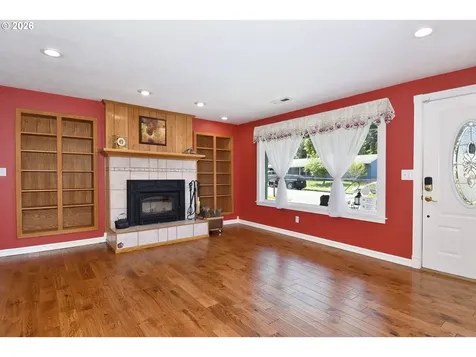 1504 NE Village Squire Court Gresham OR 97030