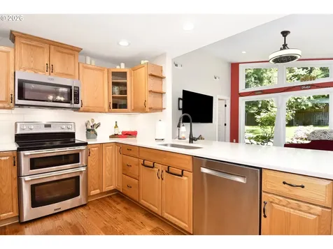 1504 NE Village Squire Court Gresham OR 97030