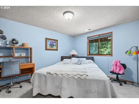 90050 Killian Lane Elmira OR 97437