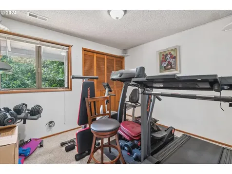 90050 Killian Lane Elmira OR 97437