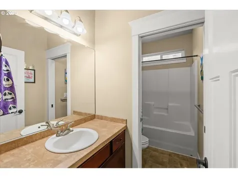 1138 37th Avenue Forest Grove OR 97116