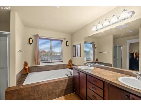 1138 37th Avenue Forest Grove OR 97116
