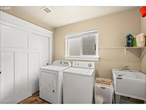 1138 37th Avenue Forest Grove OR 97116