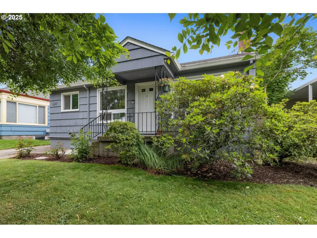 6341 NE 22nd Avenue Portland OR 97211