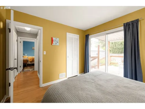 6341 NE 22nd Avenue Portland OR 97211