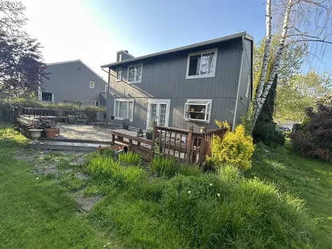5992 SE Blossom Street Hillsboro OR 97123