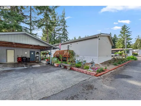 610 Shorepines Place Coos Bay OR 97420