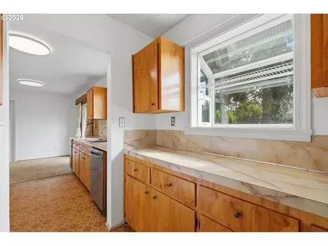 16706 SE Ankeny Street Portland OR 97233