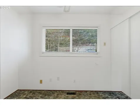 16706 SE Ankeny Street Portland OR 97233