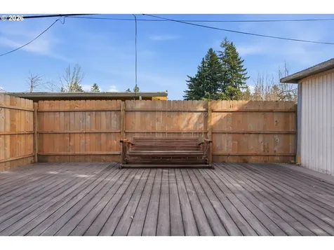 16706 SE Ankeny Street Portland OR 97233
