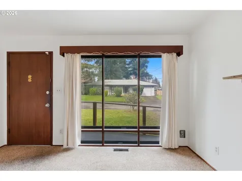 16706 SE Ankeny Street Portland OR 97233