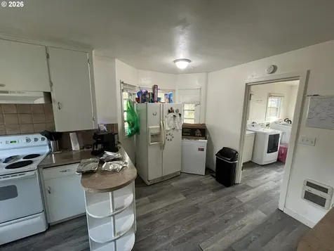 1010 Horn Lane Eugene OR 97404