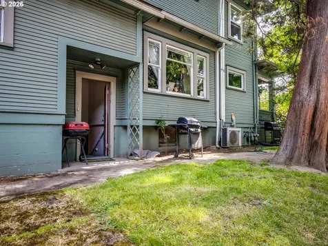 3507 SE Salmon Street Portland OR 97214