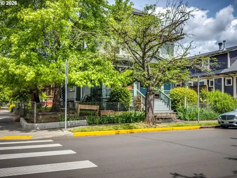3507 SE Salmon Street Portland OR 97214