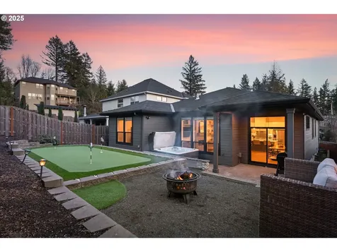 9737 SW Taylor Street Portland OR 97225